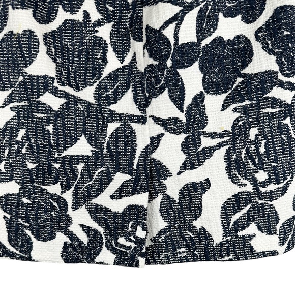 Ann Taylor Petites Navy Blue White Floral Skirt Size 2P 2 Petite - Picture 5 of 7